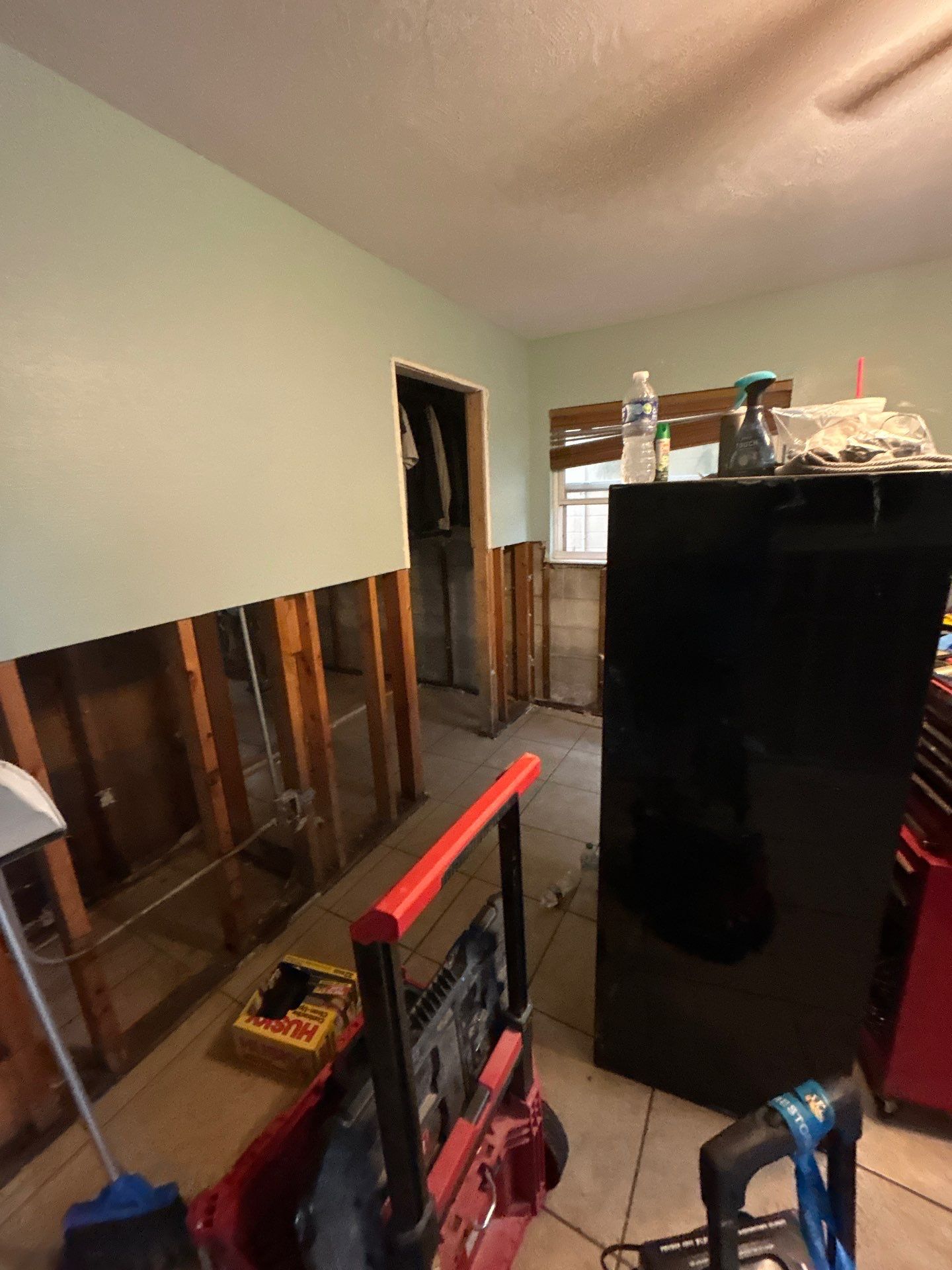 Bradenton Water Damage Repair by Ampm Restoration Services 