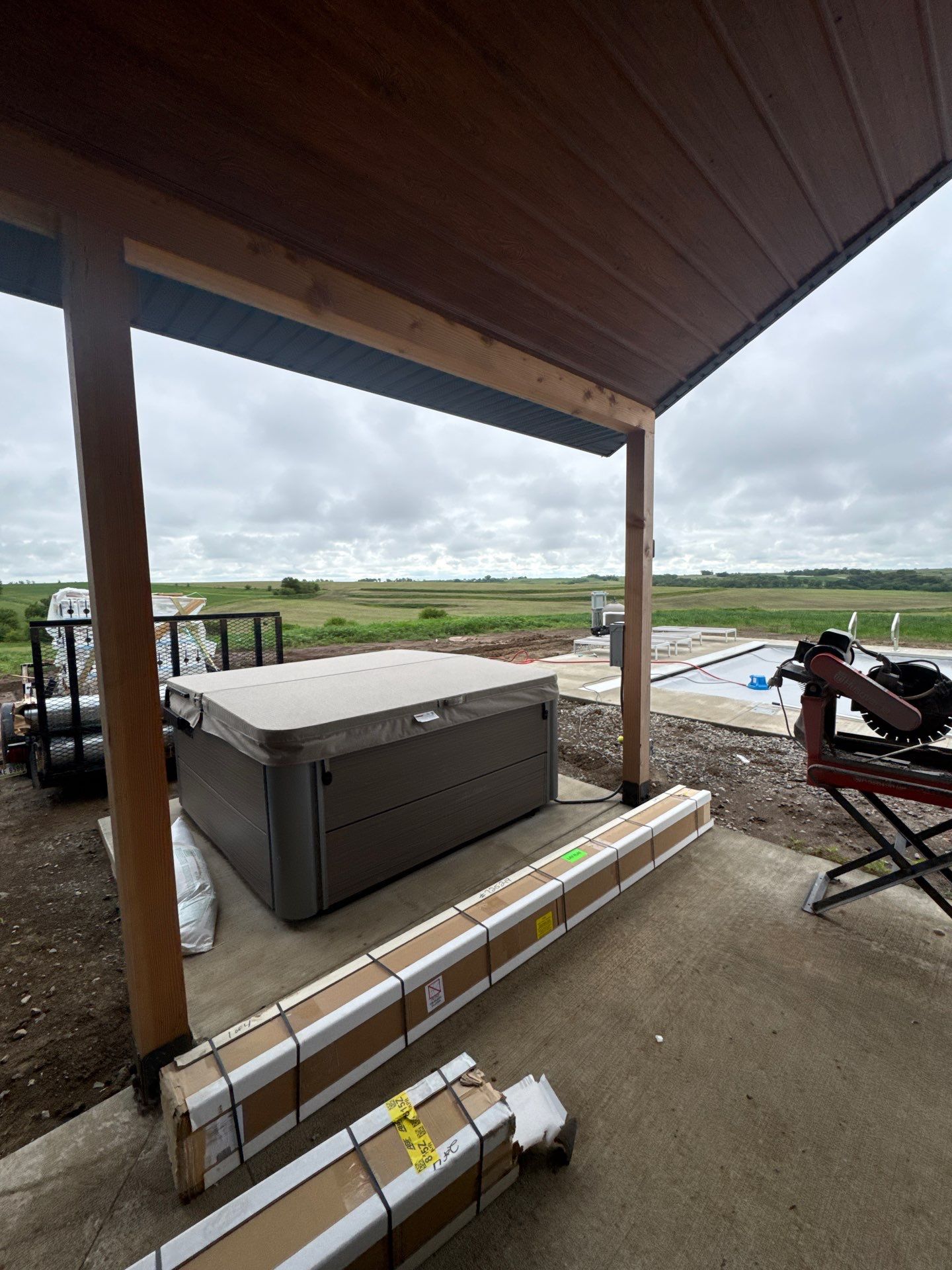 Motorized Retractable Screen Installation for a Covered Patio in Shenandoah by tracy.hickman@budgetblinds.com