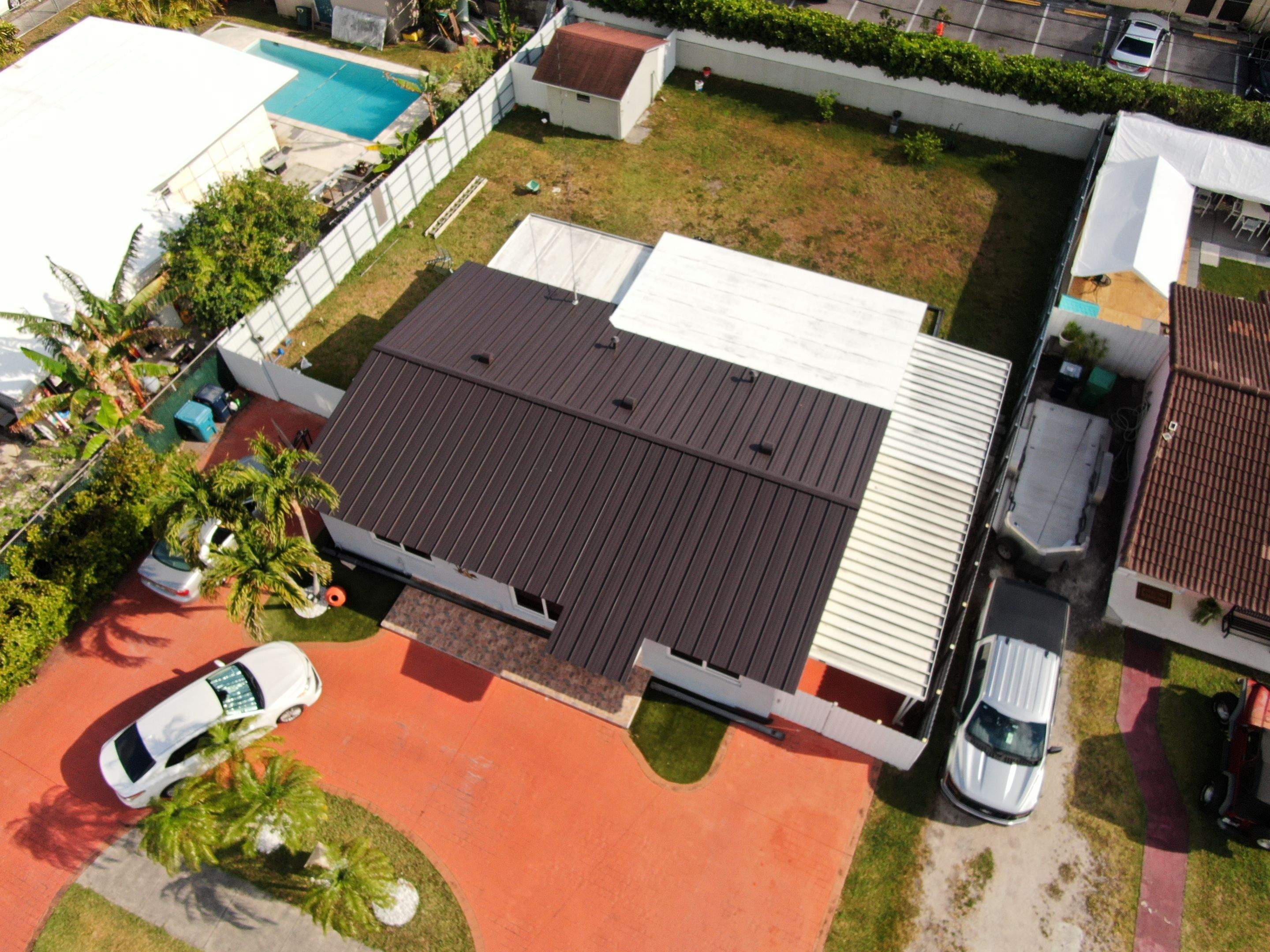 Metal Roof - Galvalume - Dark Bronze by Istueta Roofing