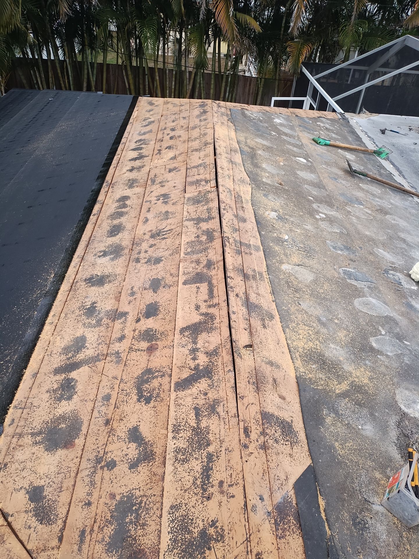 Project in St. Petersburg 33711 by Mitchell Roofing Company LLC