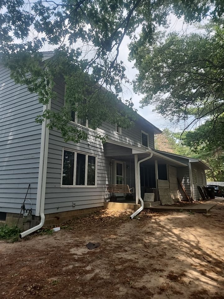 5" Gutters in Clear Lake by Next Level Seamless Gutters / Exteriors Inc.