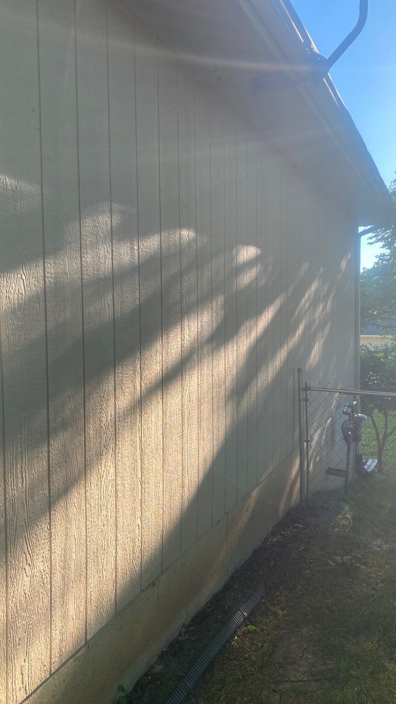 New Curb Appeal is Activated by EEC  Windows, Siding & Roofing 