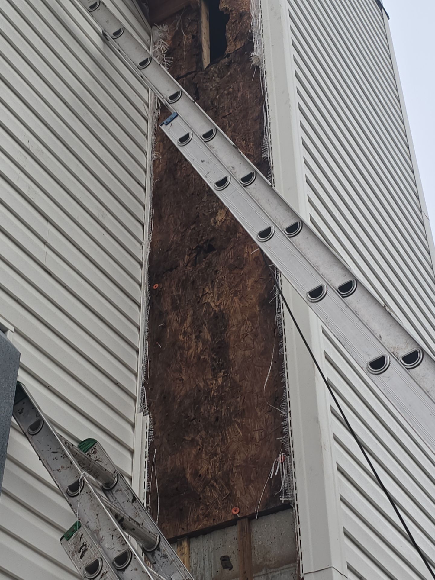 Roof Replacement in Plant City, FL by Shingle Masters Roofing