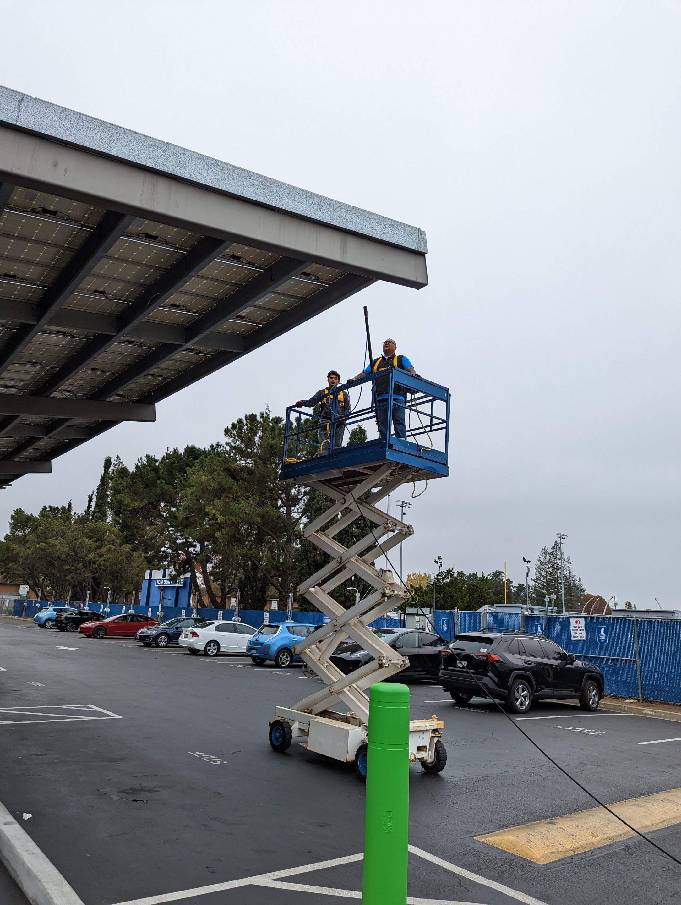 Los Alots Commercial Solar Panel Cleaning by All One Solar Shine