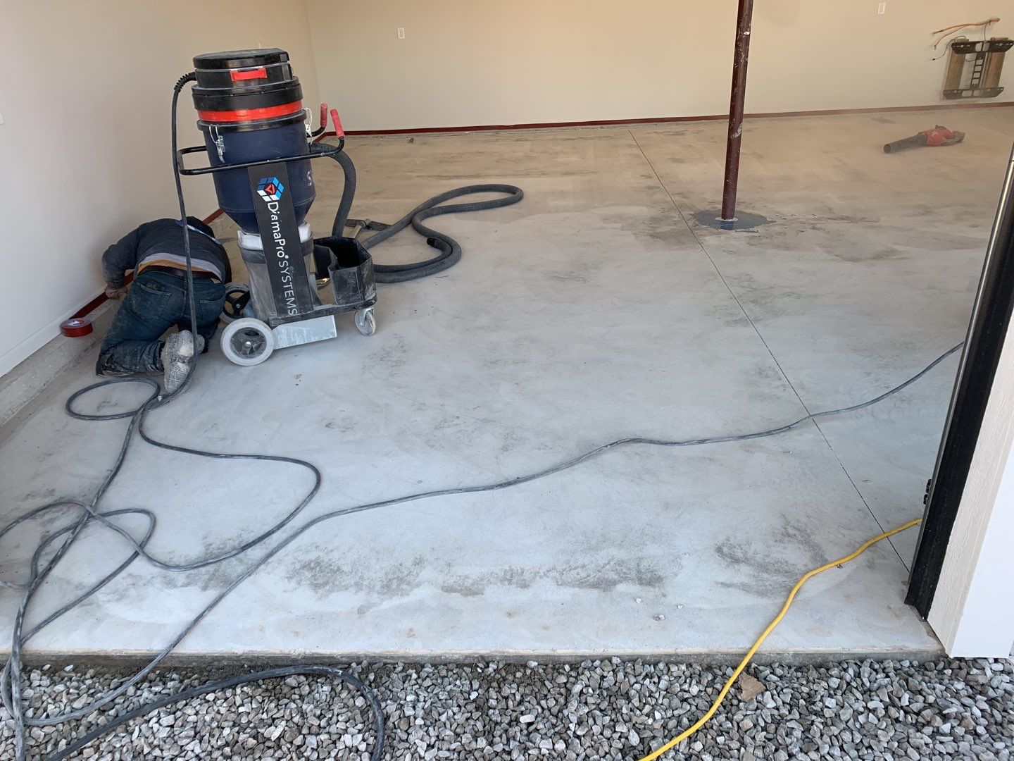 Garage using Domino  by Select Painting, Coatings & Garage Cabinets