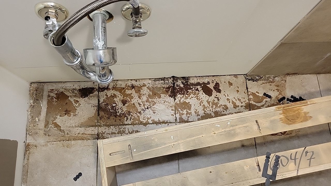 Sewage Backup in Highrise by Chicagoland Water Medics