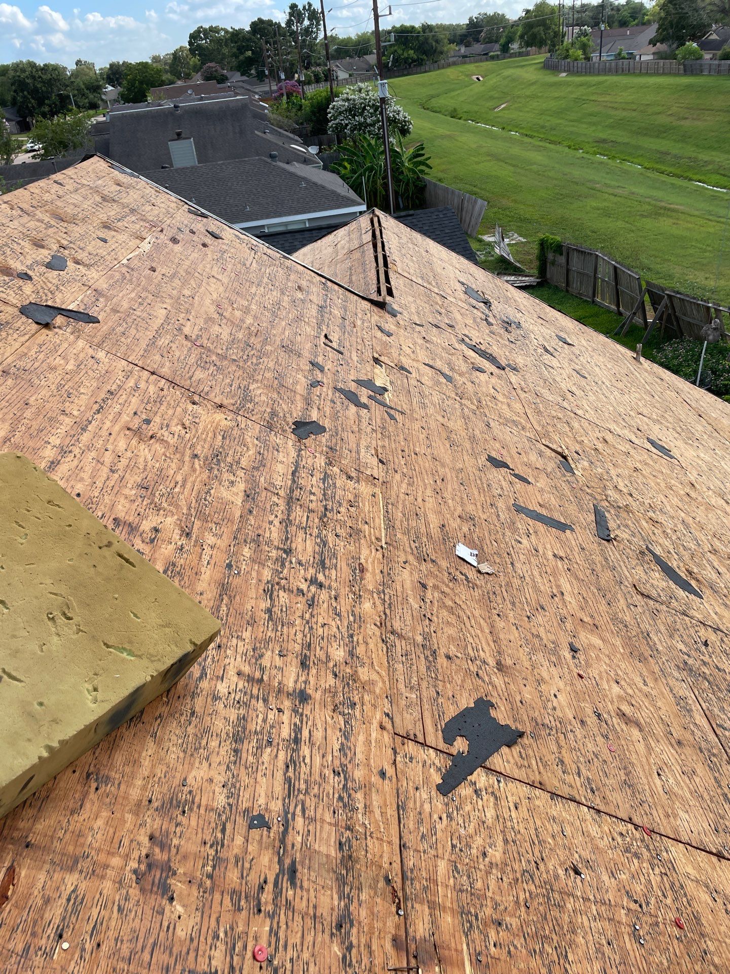 Residential Roofing Installation using Owen's Corning Duration (Lifetime) Shingles by Roof Repair Company