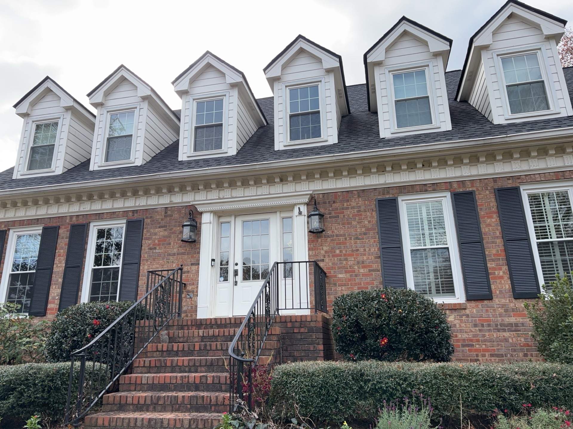 Dormer Siding Replacement using James Hardie Lap Siding in Atlanta, GA by Nelson Exteriors 