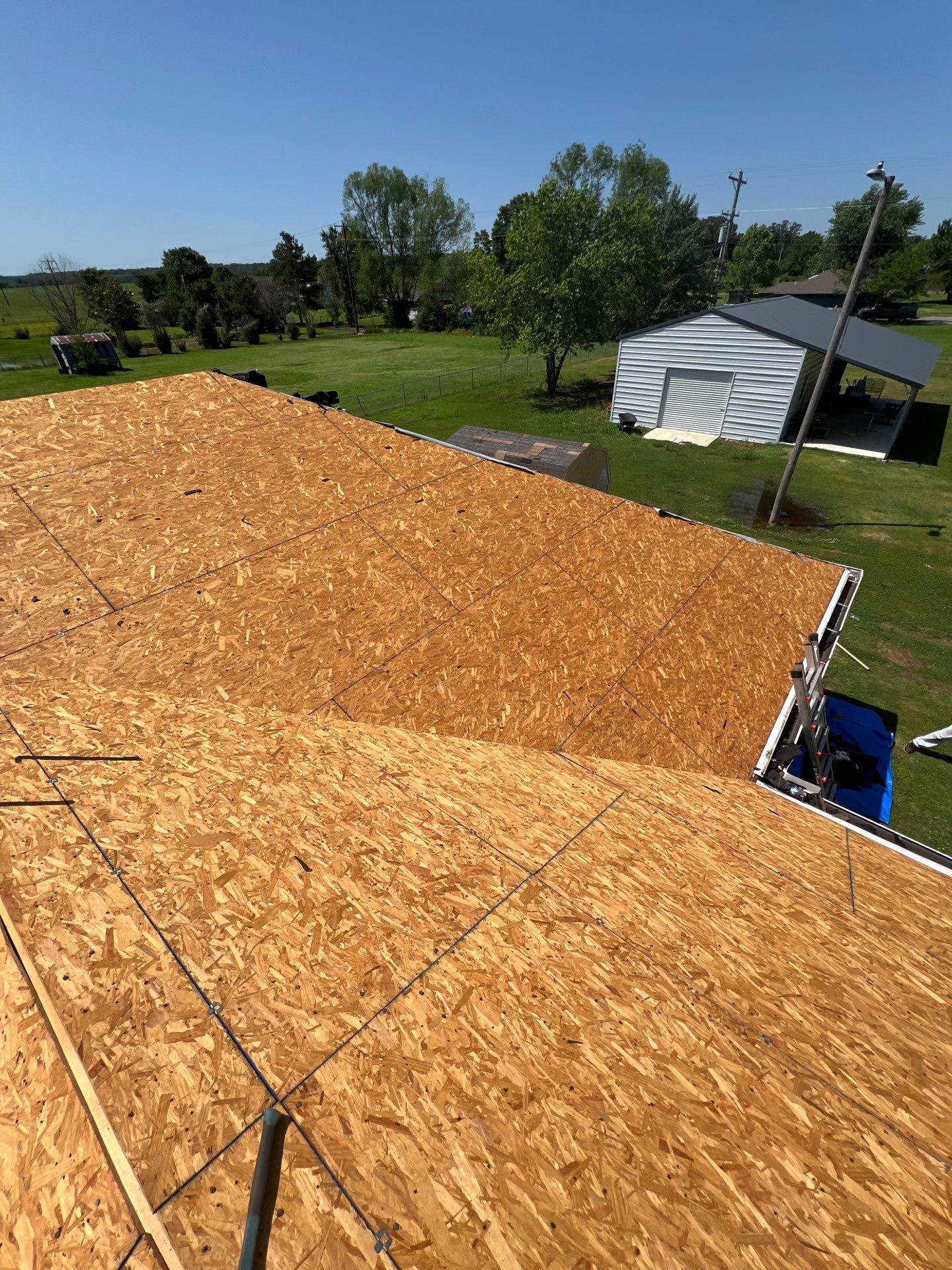 Roof replacement in Panama, OK by In & Out Construction & Remodeling, LLC