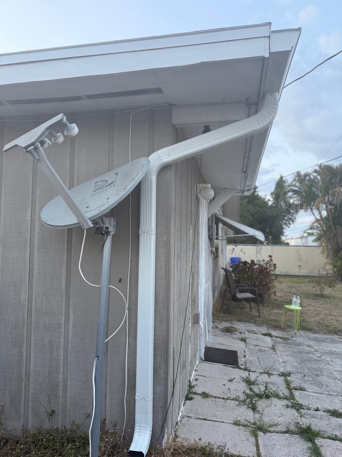 Seamless Galvalume Gutters Installation using Galvanized Gutters in Fort Myers FL by Gutter Professors