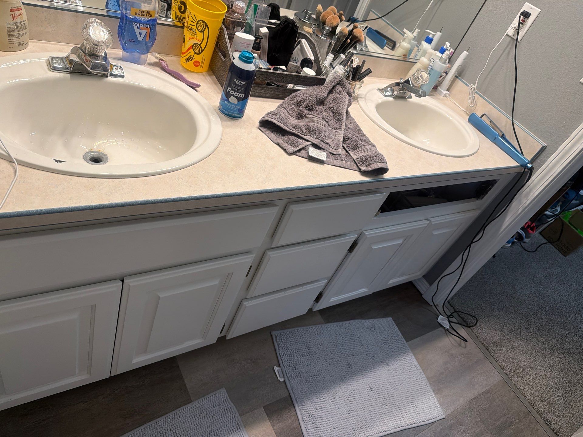 House cleaner Project in Tigard by Cloud 9 Professional Cleaning Services