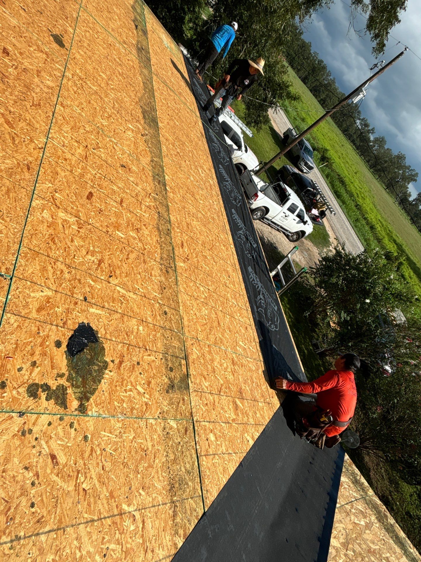 Residential Roofing Installation using Owen's Corning Duration (Lifetime) Shingles by Roof Repair Company