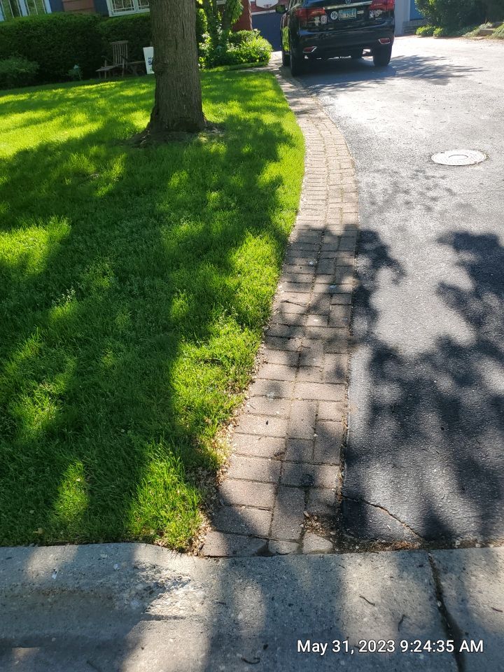 Brick paver clean, sand and seal. using Surebond SB-1300 by Northern Power Washing LLC.