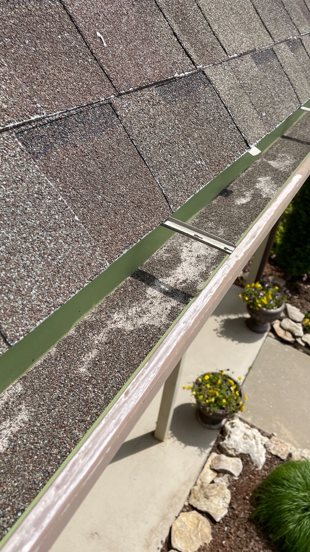 Residential Roof Replacement using Malarkey Vista (Weathered Wood) by Sentry Roofing