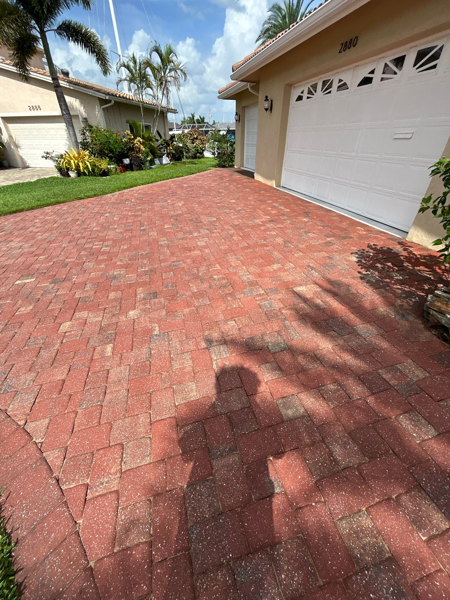 Driveway Cleaning, Sanding & Sealing by Wizard Wash