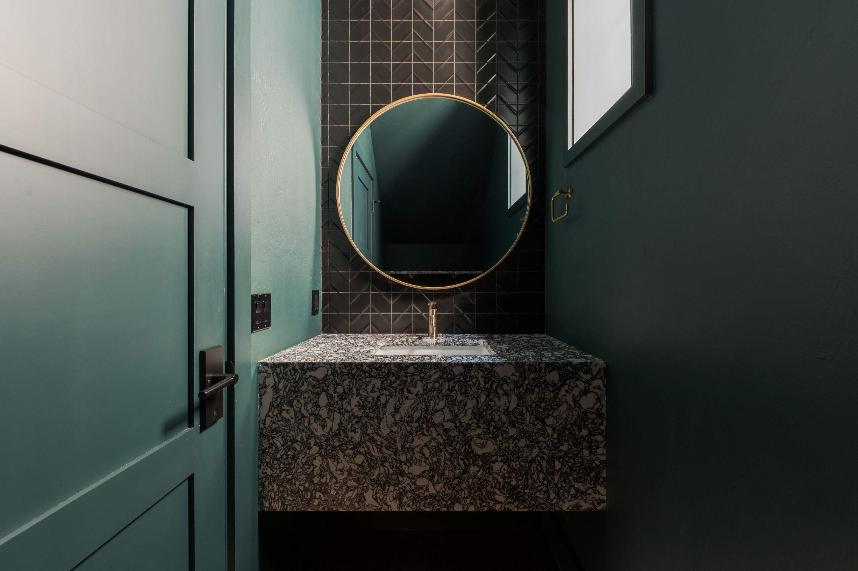 Modern Residential Kitchen and Bath in Oklahoma City by TNT Countertops