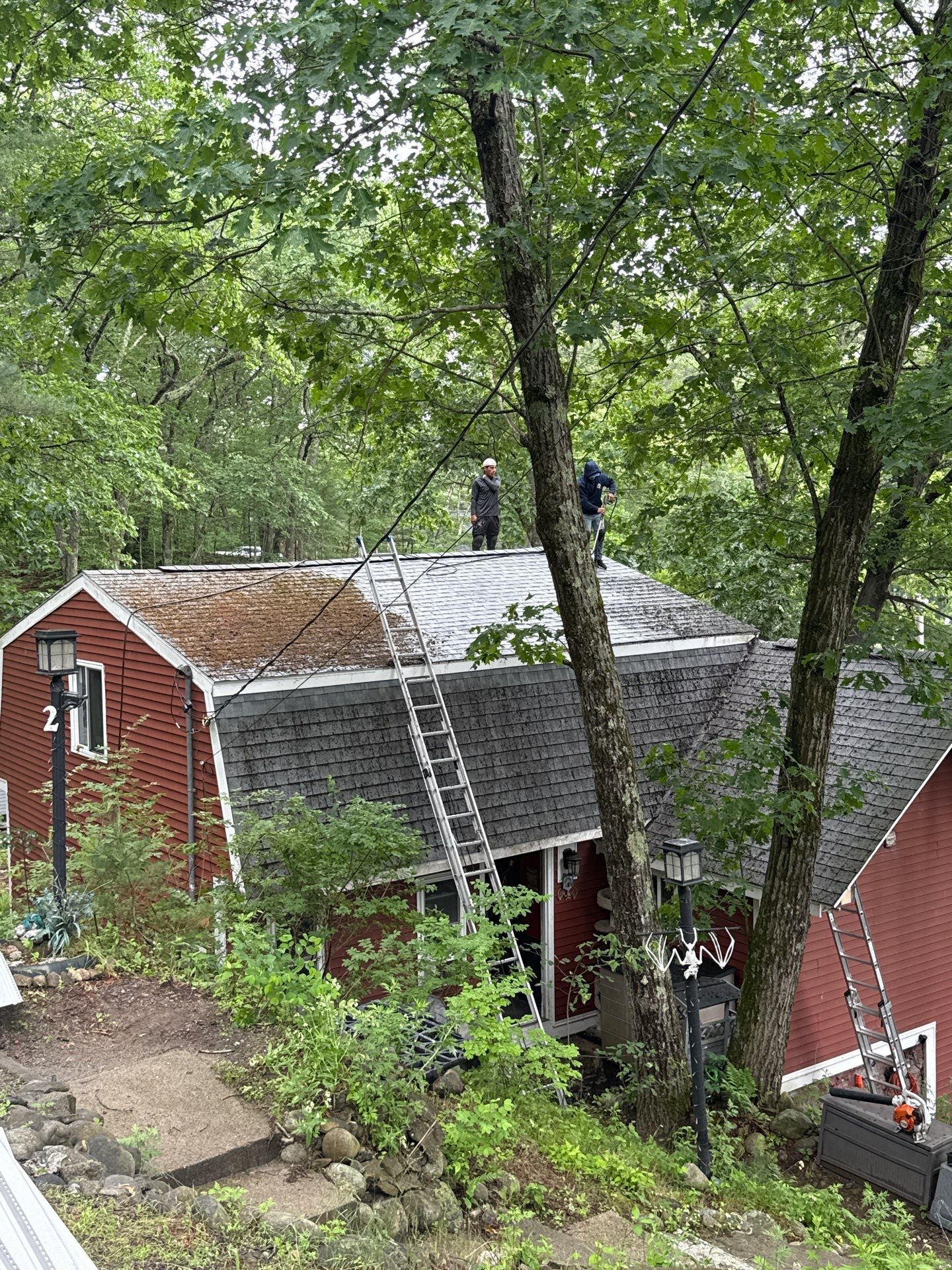 Leak Repair & Roof Wash – Groton, MA by Mighty Dog Roofing of Greater Middlesex County