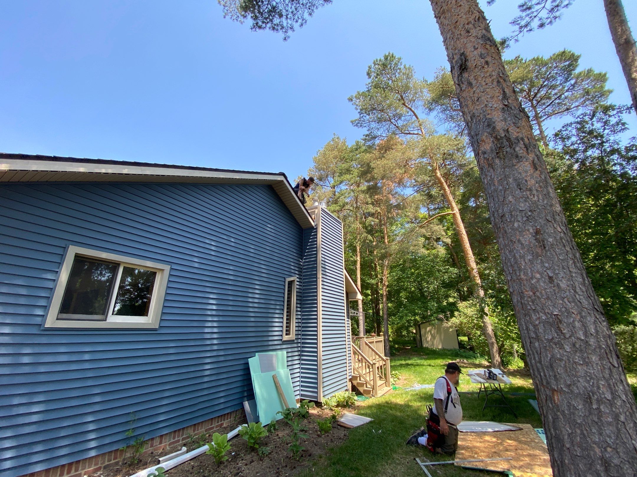 Siding Replacement using CertainTeed Restoration Classis D4 by 180 Contractors