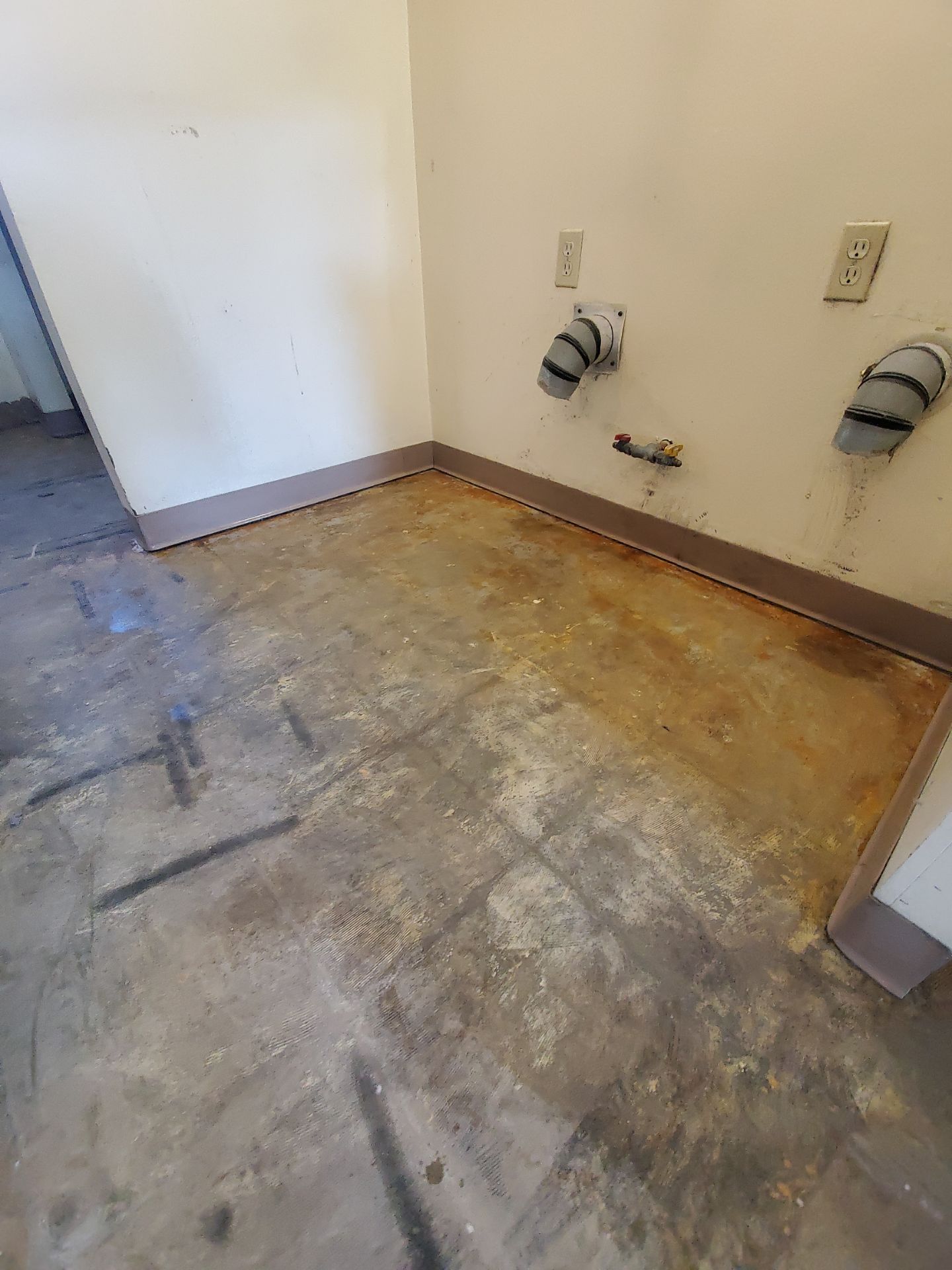 Laundry Room Water Restoration & Rebuild in Irvine by One Stop Source