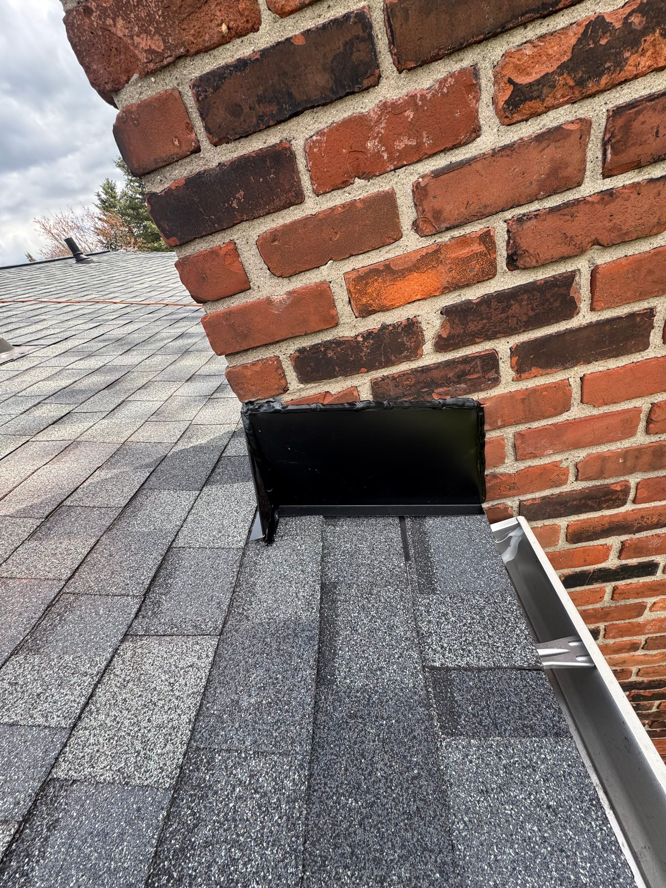 Roof Replacement using Owens Corning Tru Definitions by 180 Contractors