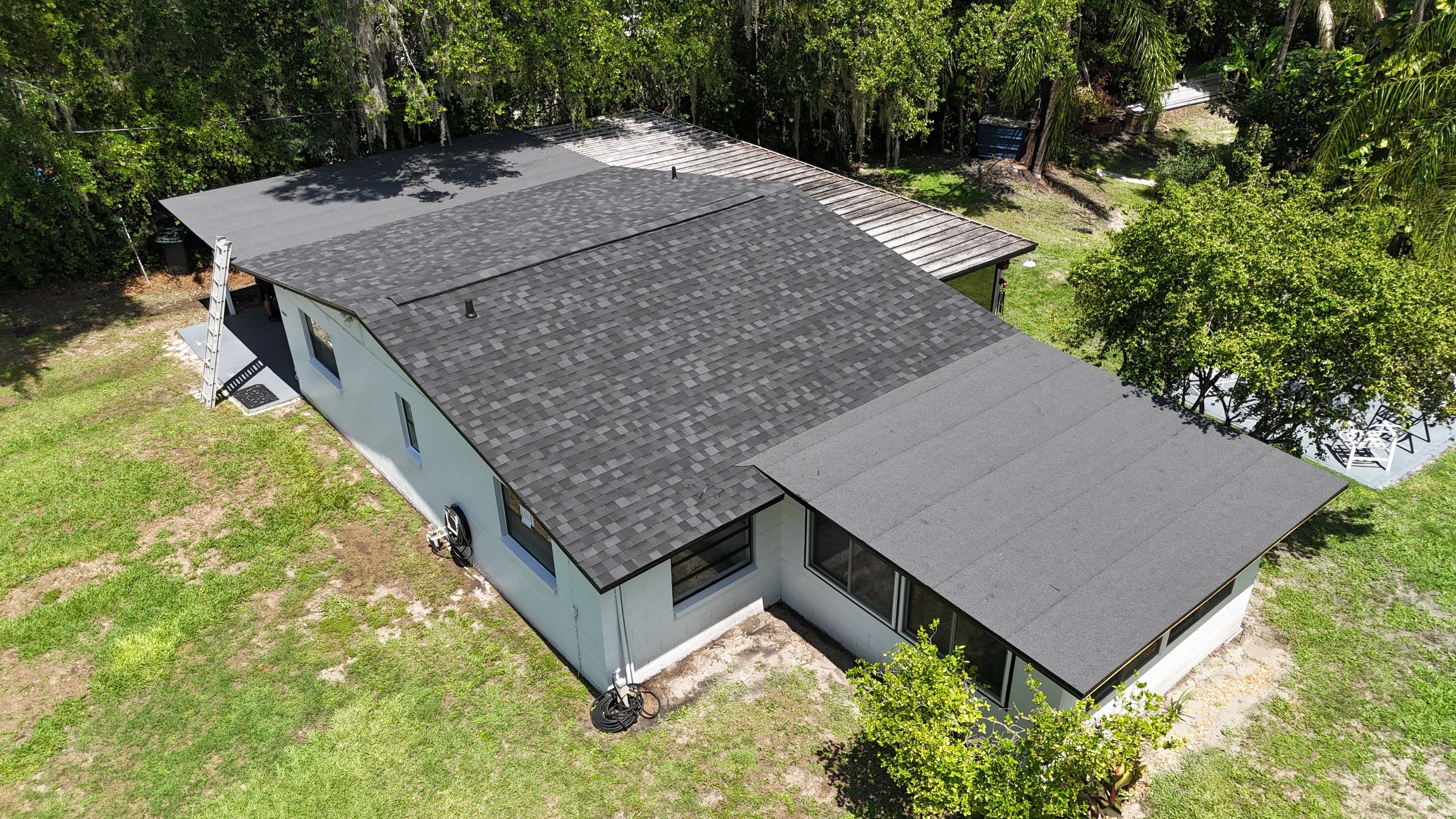 Roof Replacement in Lutz, FL by Steadfast Roofing 