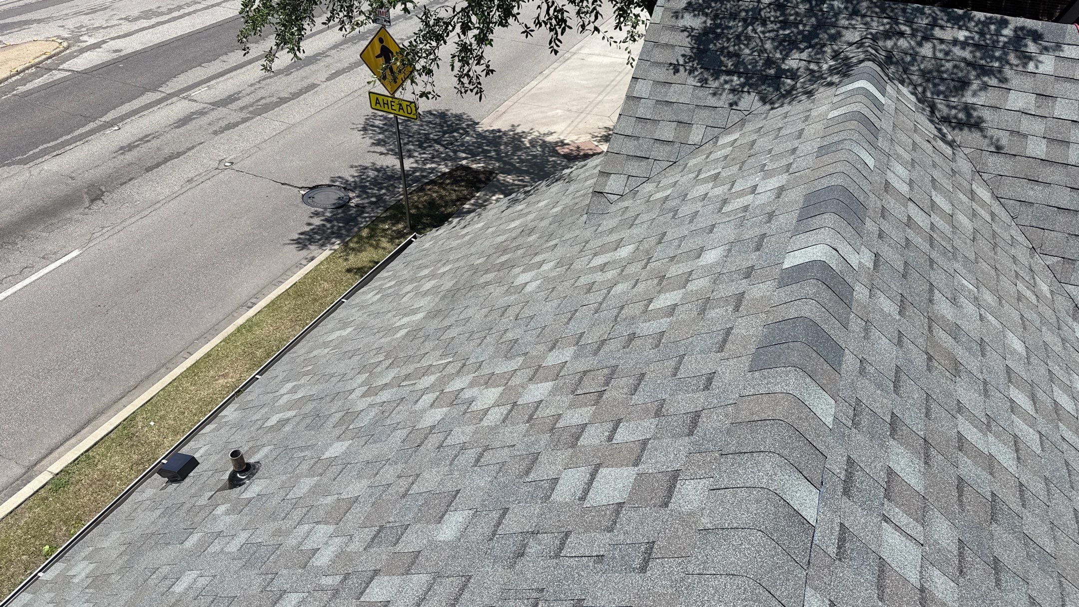 Project in Dallas by Armor Roofing | Exteriors