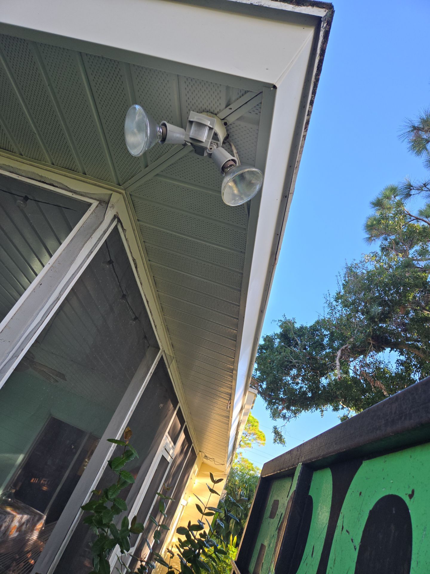 Project in St. Petersburg 33712 by Mitchell Roofing Company LLC 