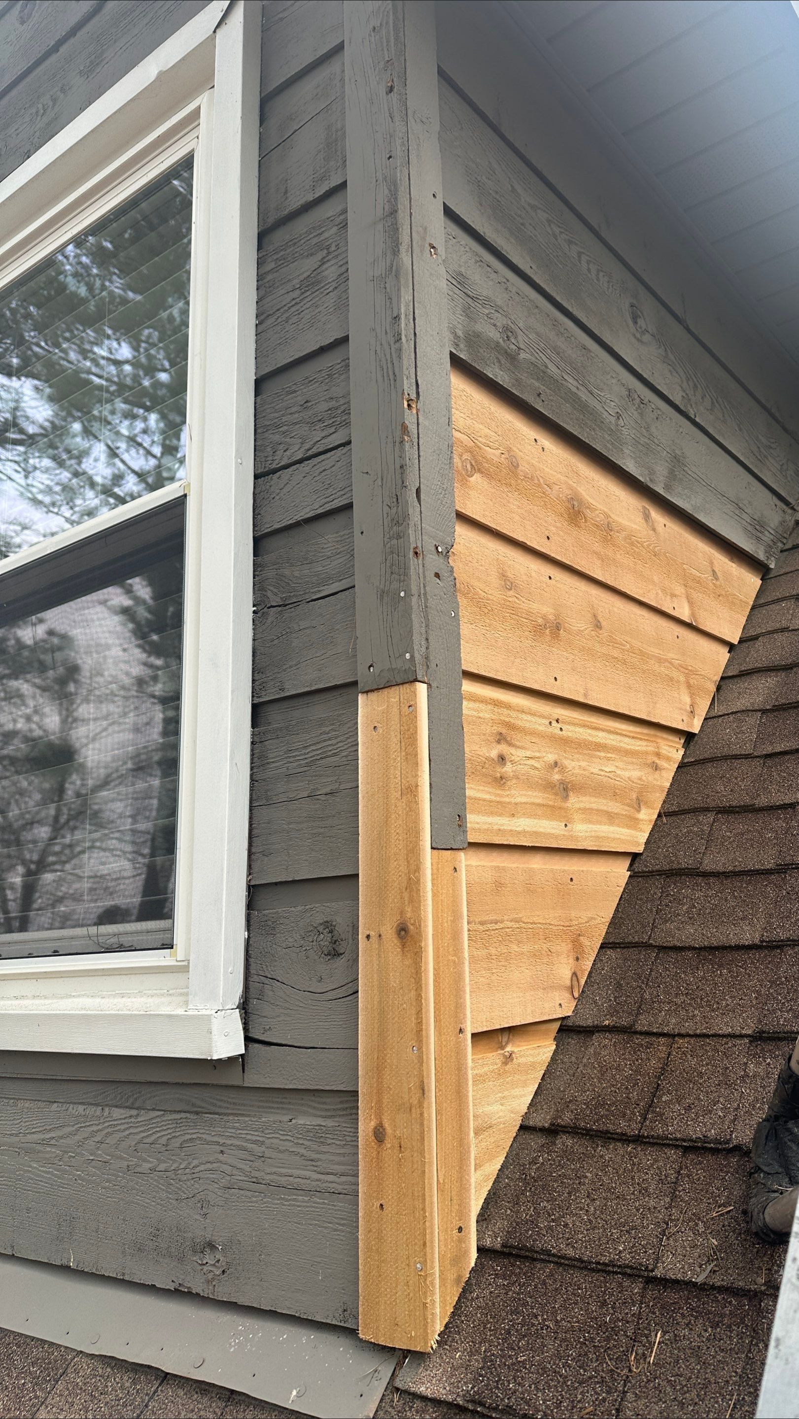 Siding Repair in Birmingham by The Roofing Dudes