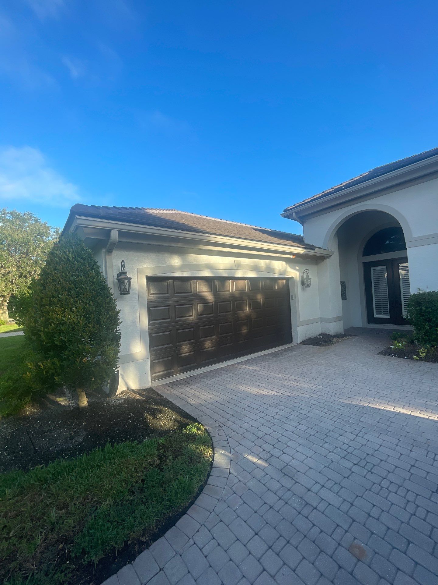 6-inch K-style Gutters with New Splash Guard in Bonita Spring FL by Gutter Professors