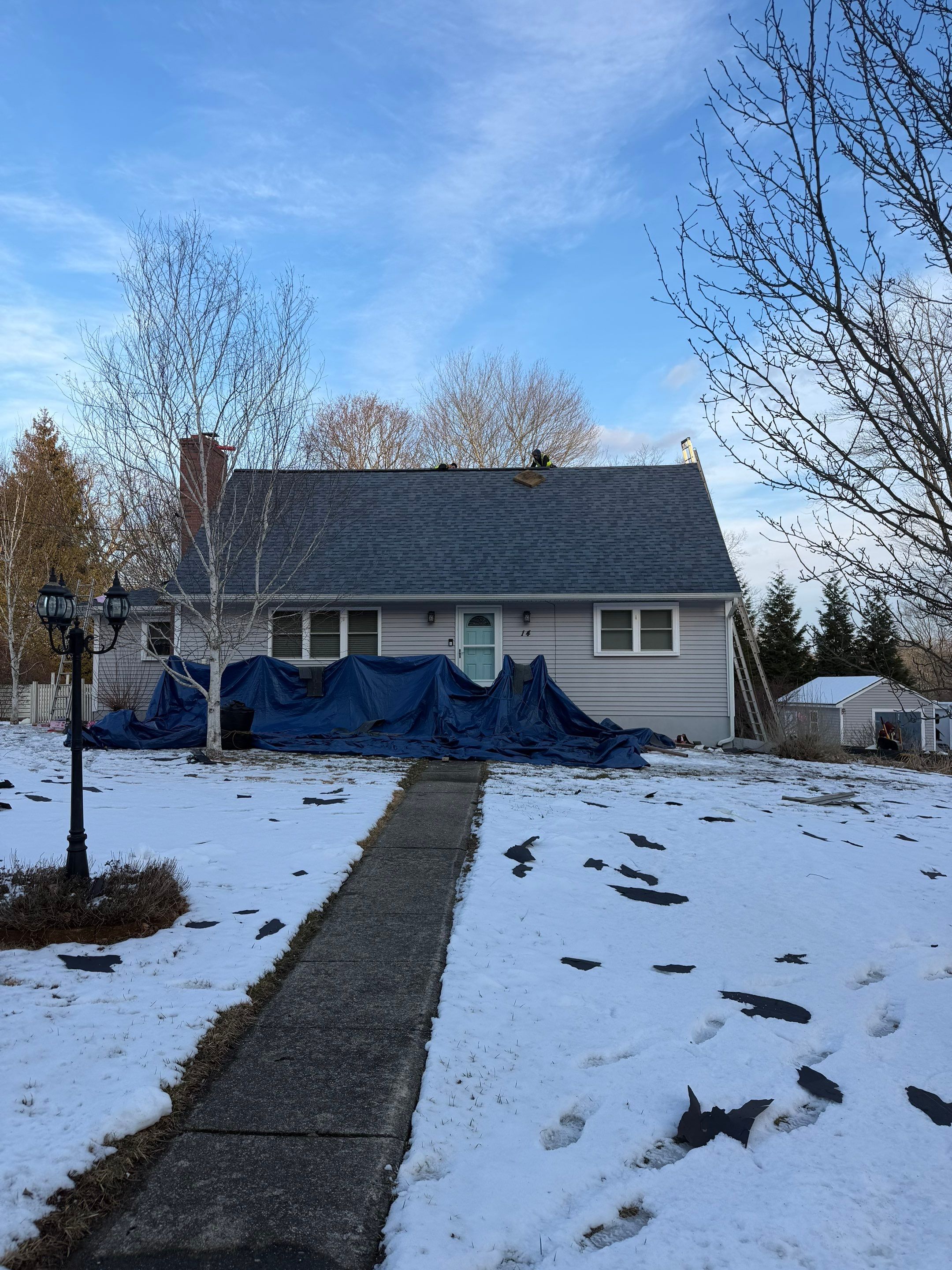 Owens Corning Duration: Harbor Blue in Norwich by Golden Shield Roofing