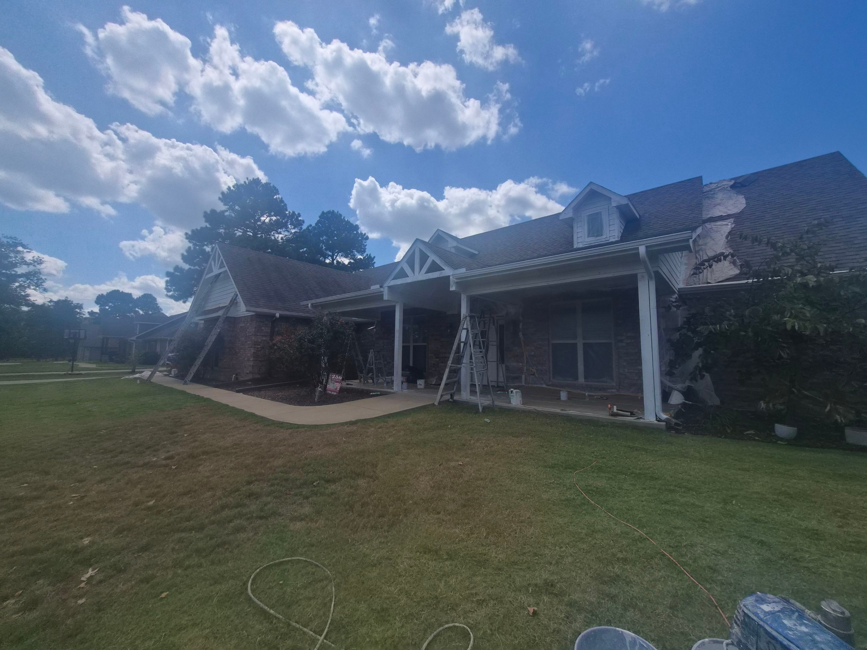 From Dated Brown to Modern Contrast: A Mineola Exterior Transformation by Quality Coats Painting