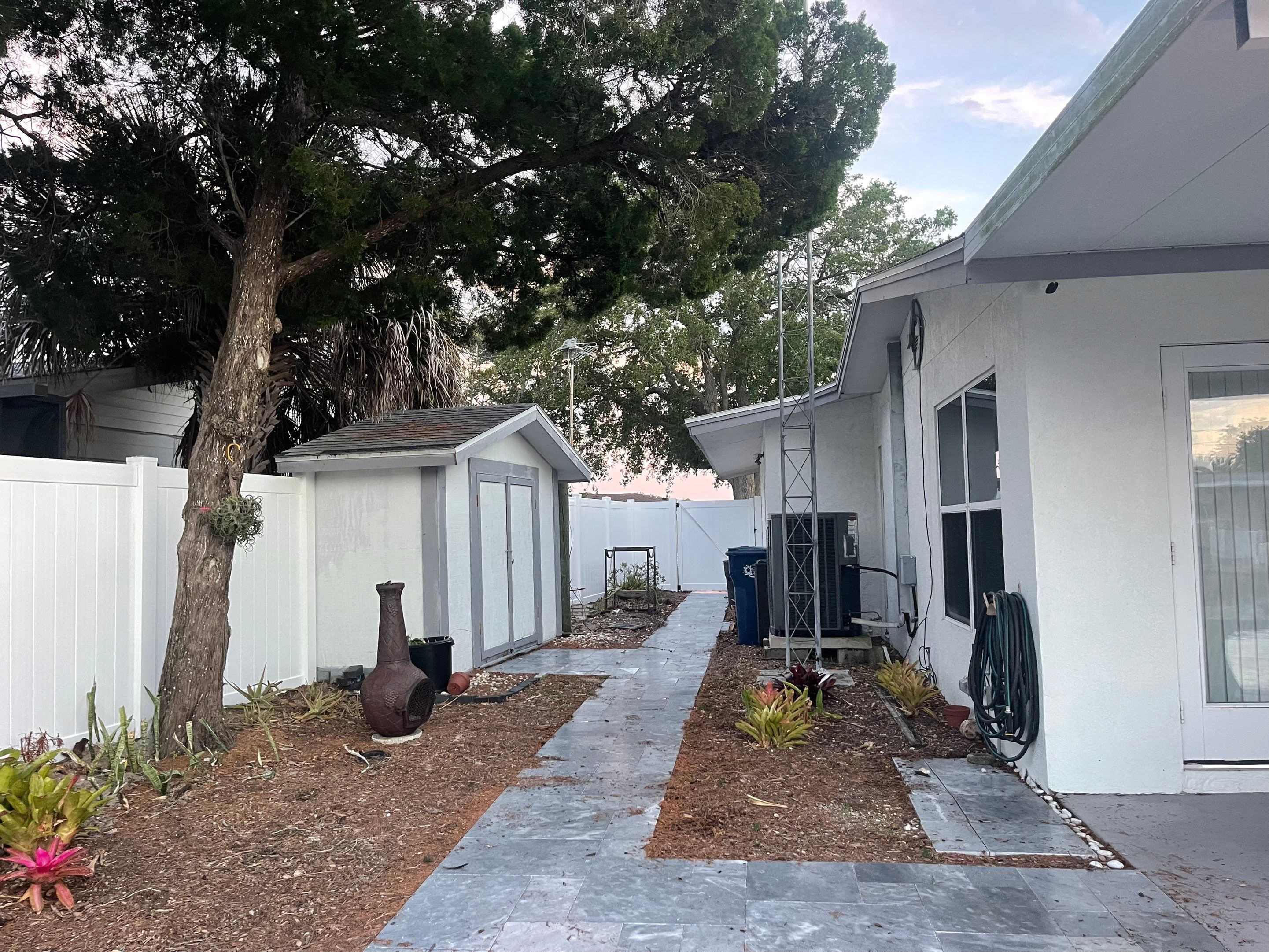 Bradenton, FL 6 ft. Tall White Vinyl Privacy Fence by Asap fence and gates, LLC