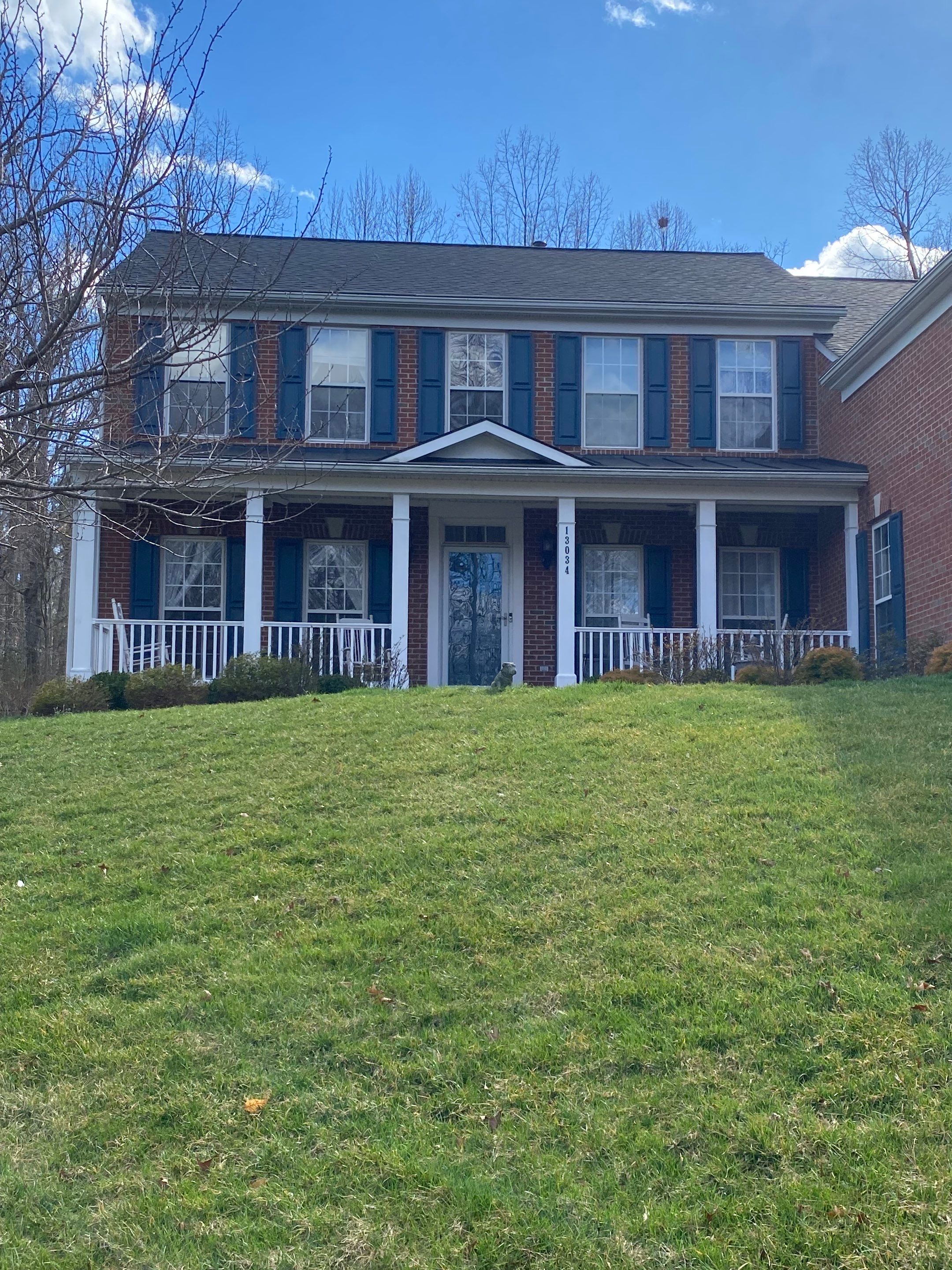 Manassas Landmark Pro Roof in Max Def Charcoal Black by RM Banning, Inc.