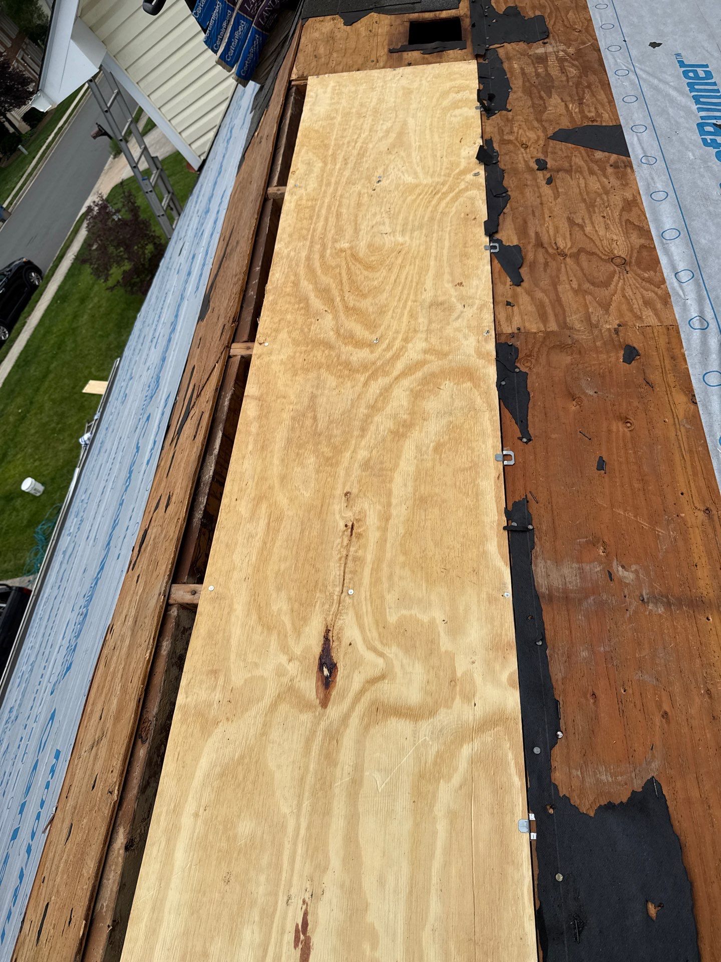 Burke: Residential Roof Replacement with CertainTeed Landmark PRO in Max Def Cobblestone Gray by RM Banning, Inc.