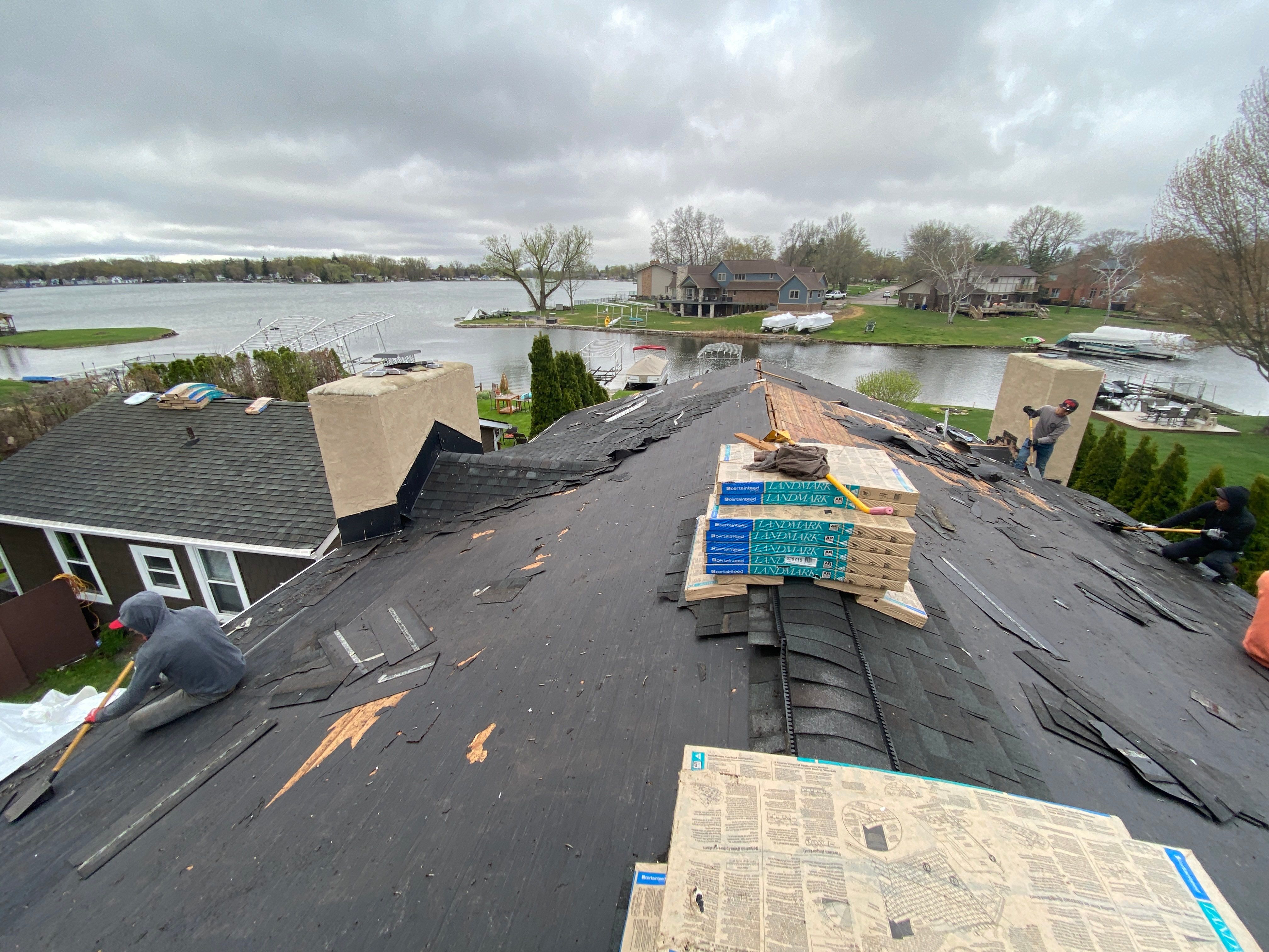Roof Replacement using CertainTeed Landmark by 180 Contractors