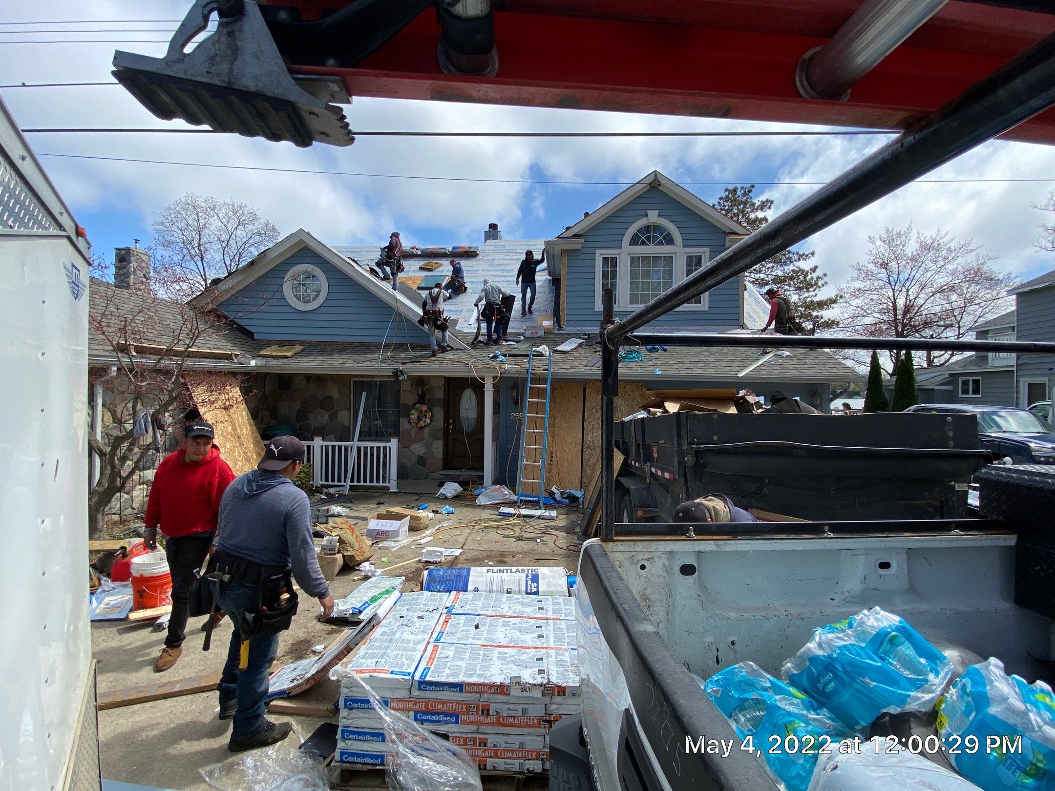 Roof Replacement using CertainTeed Landmark by 180 Contractors