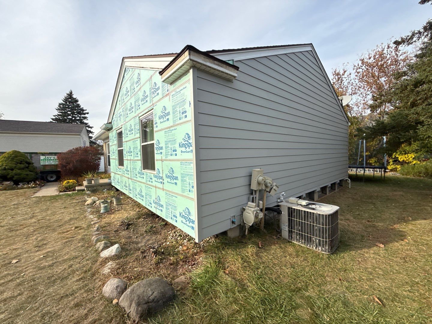 Siding Replacement using Alside S7 Cedar Mill Grain Cape Cod Grey by 180 Contractors