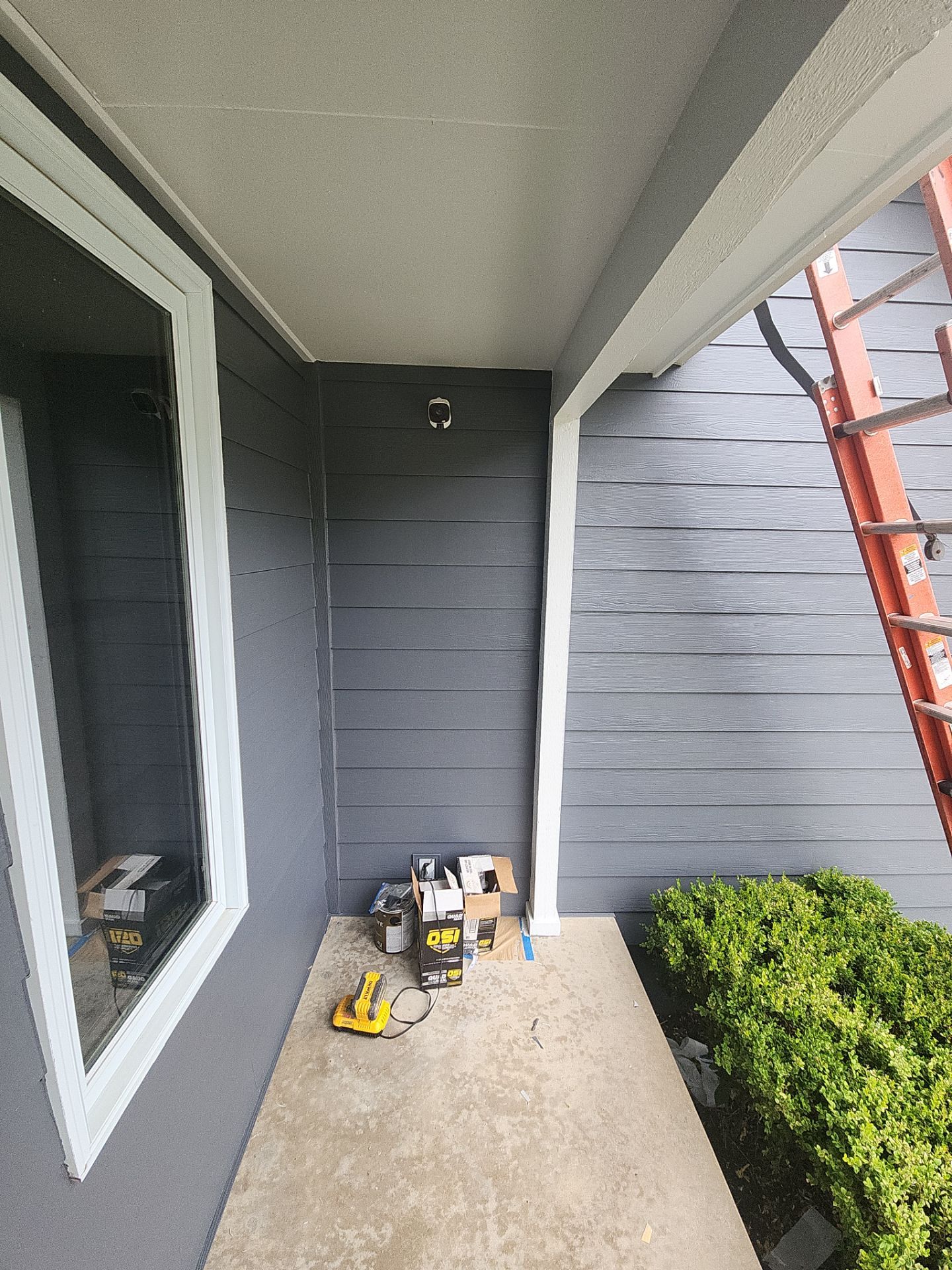 James Hardie siding in Overland park  by EEC  Windows, Siding & Roofing 