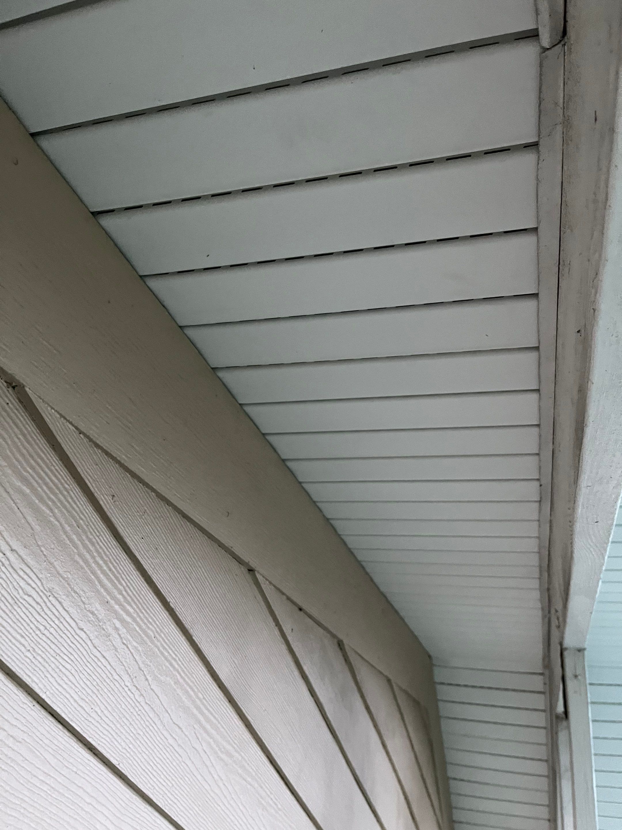 Soffit and Fascia Repair in Sarasota FL by Gutter Professors