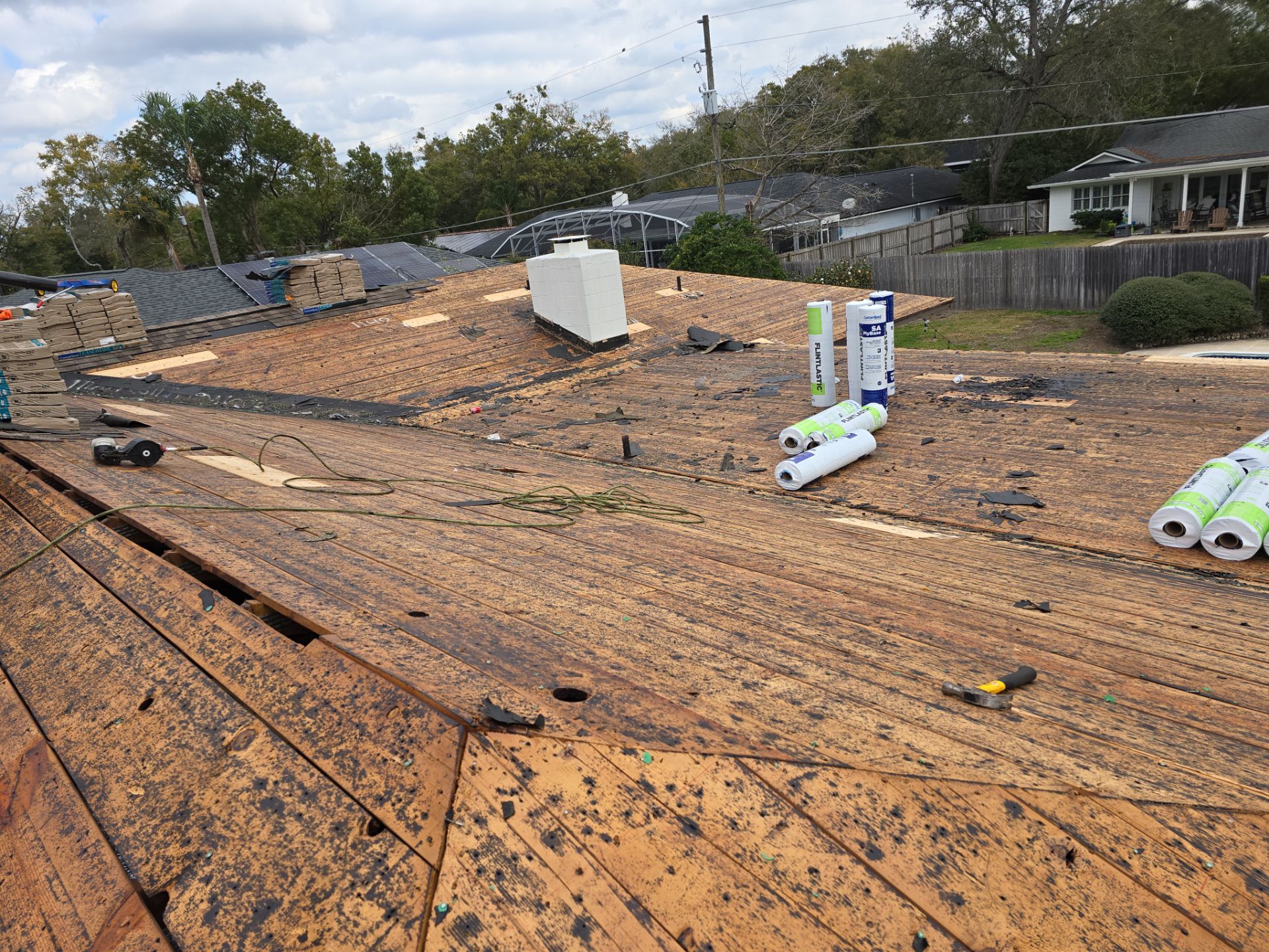 Comprehensive Asphalt Shingle and Flat Roof Replacement in Maitland by Fortified Roofing Solutions Corp.