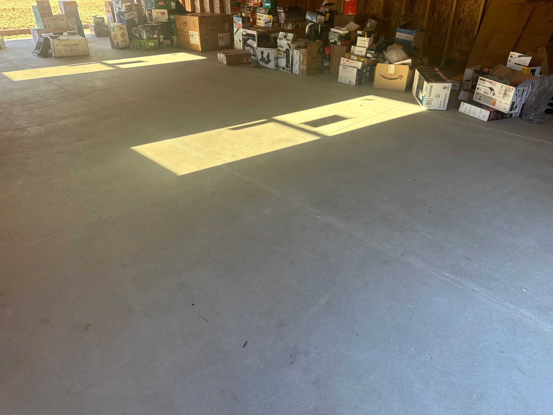 Multi-Color Epoxy Flake Floor Coating for Grandville Garage by Gordon Painting