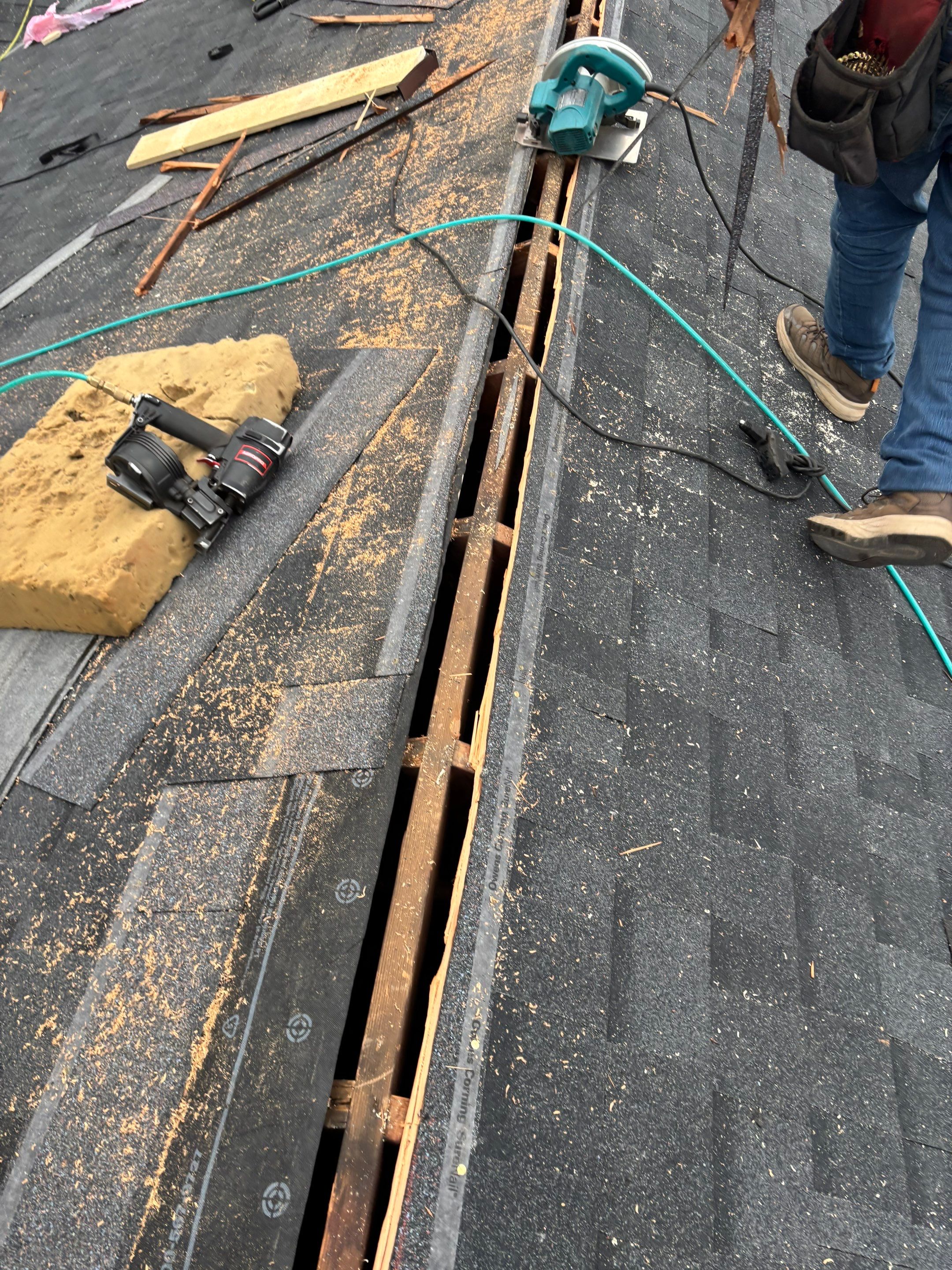 Roof Replacement using Owens Corning Onyx Black by 180 Contractors