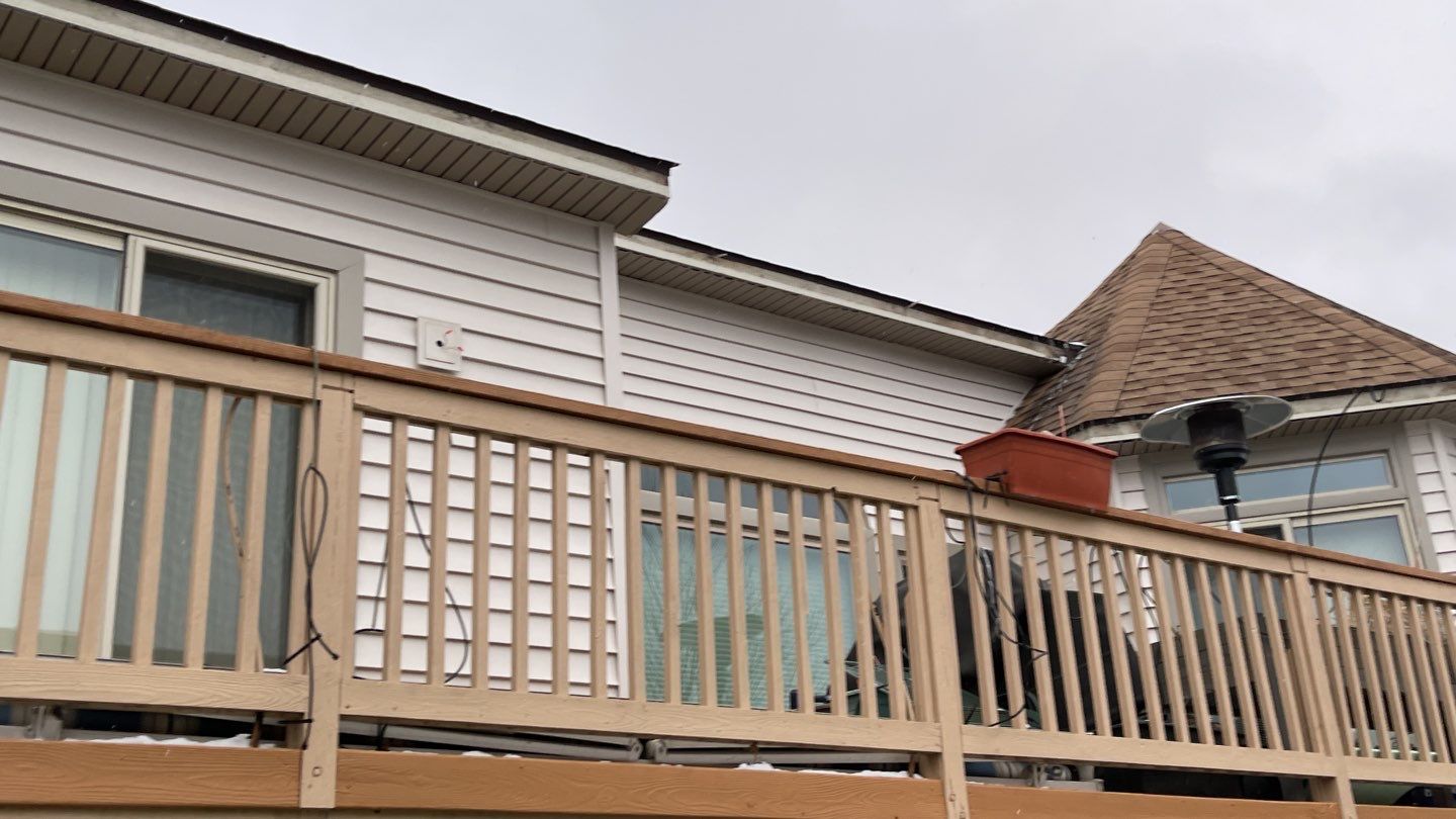 Siding Replacement using CertainTeed Restoration Classic D5 by 180 Contractors