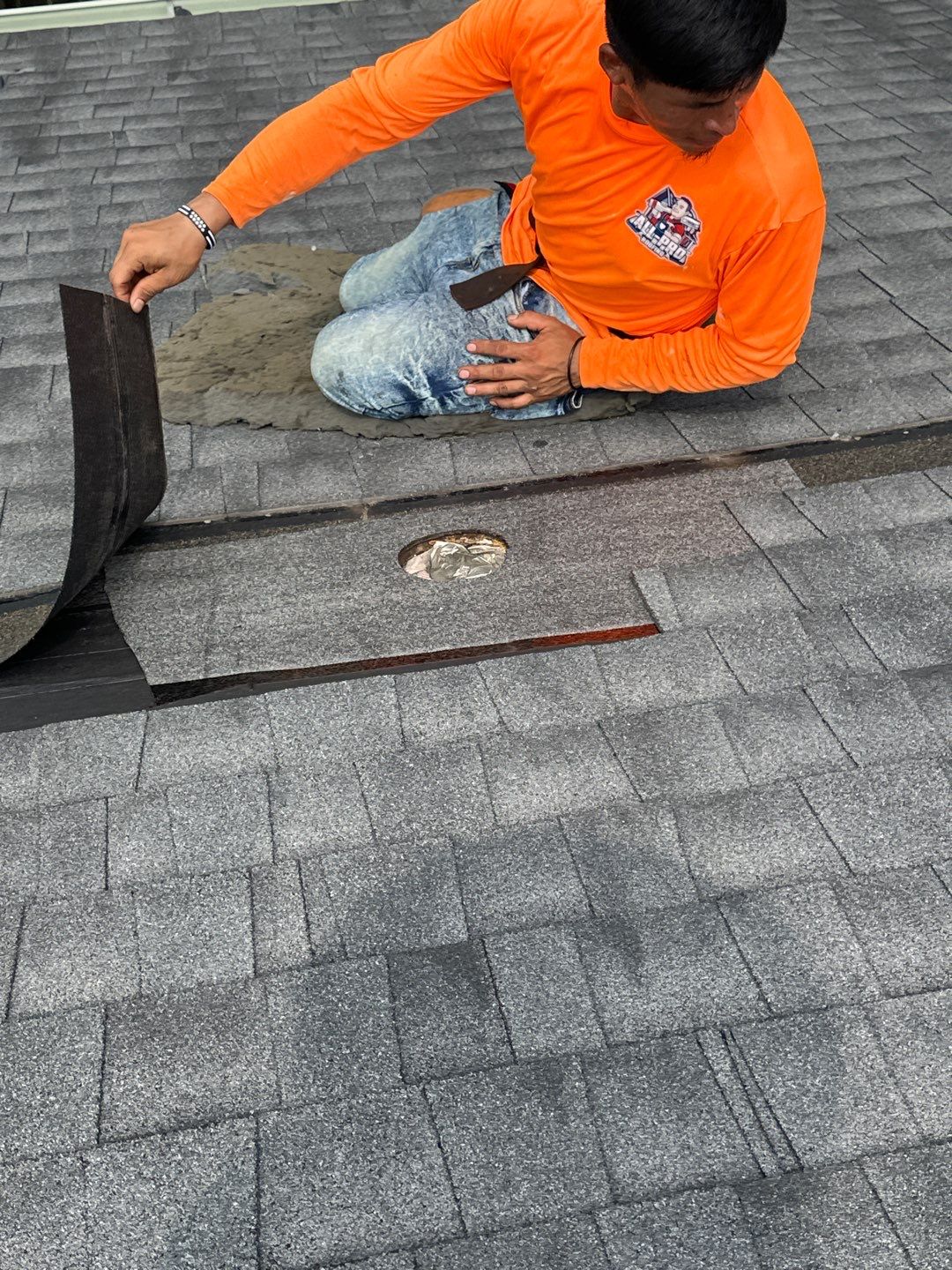 Hail Damage using Owen's Corning Duration (Lifetime) Shingles by Roof Repair Company