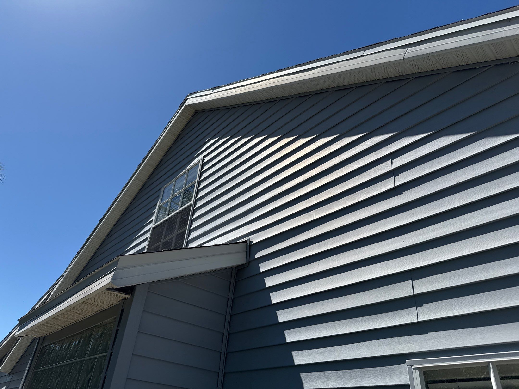🏡 From Green to Clean! 🌊 Epic House & Pool Cage Cleaning on the Manatee River | Ellenton, FL 💦 by Sunshine AquaWash