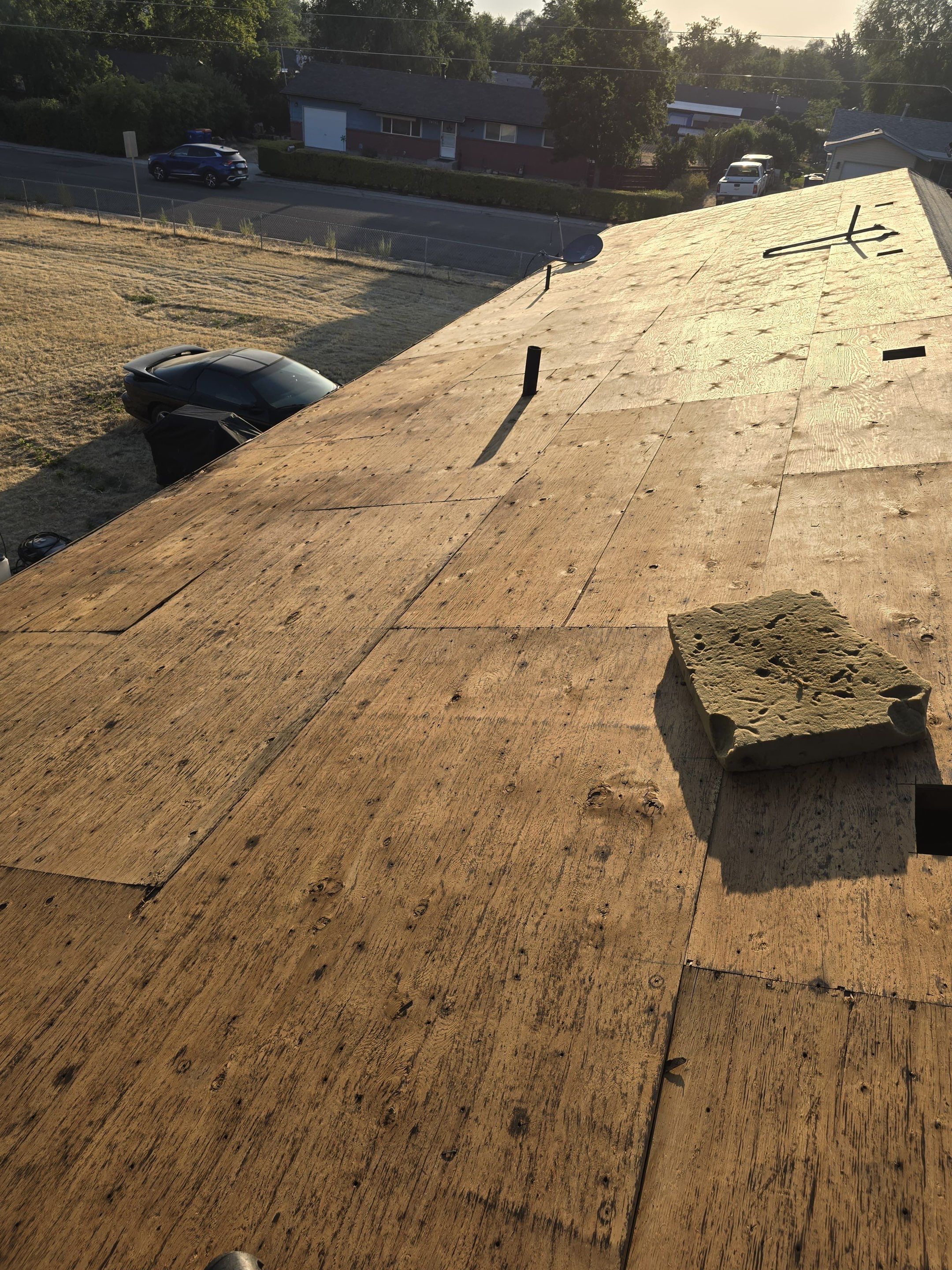 Boise Residential Roof Replacement Featuring Architectural Shingles and Synthetic Underlayment by Olive Roofing