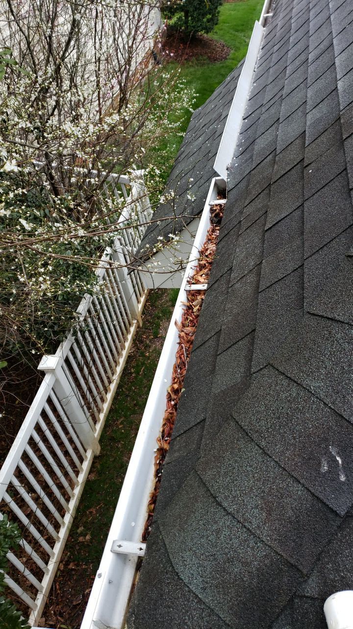 House Wash using cleaner by Power Wash Masters LLC