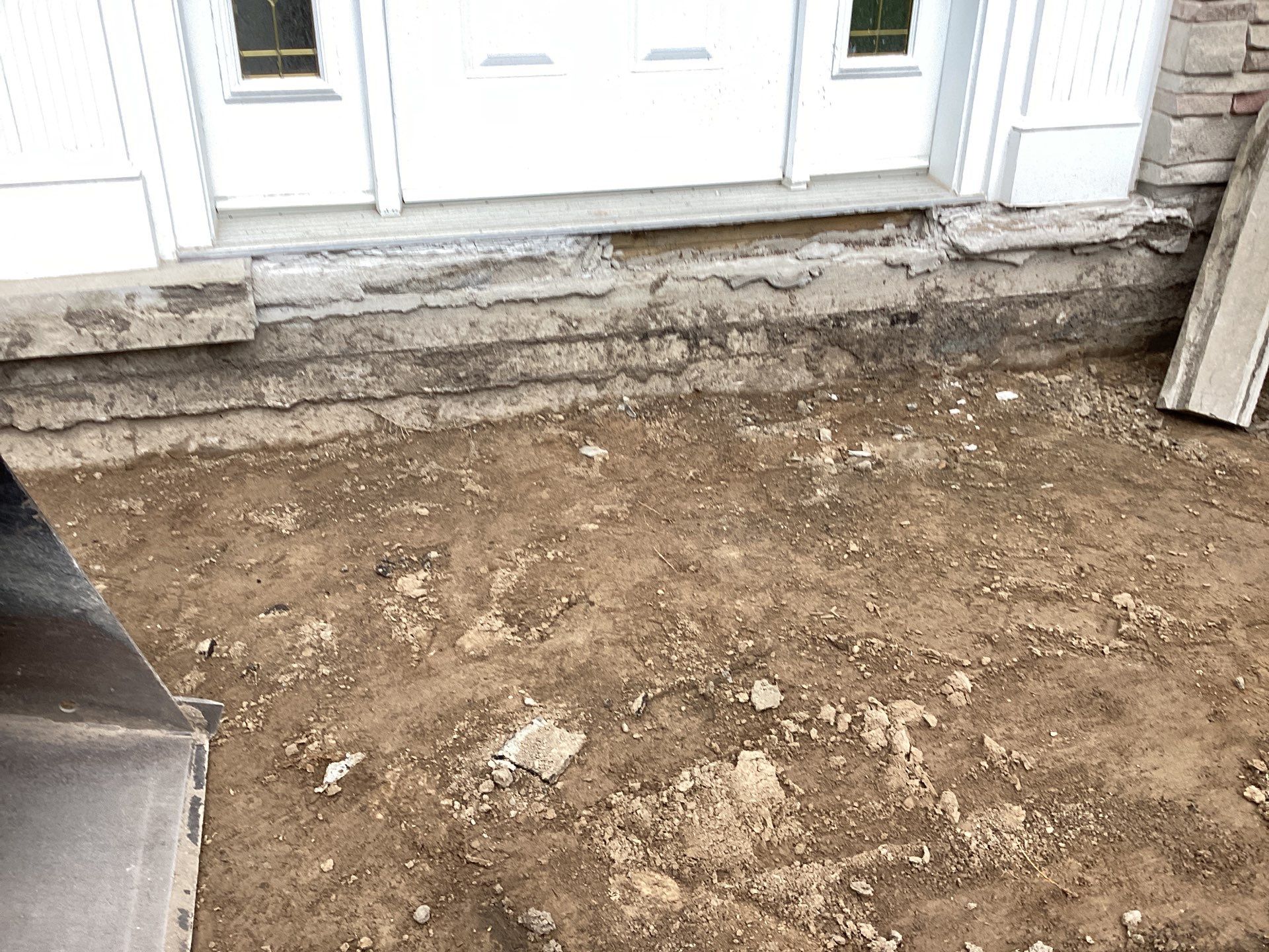 Vista Project: Driveway + Walkway by Soares Landscaping