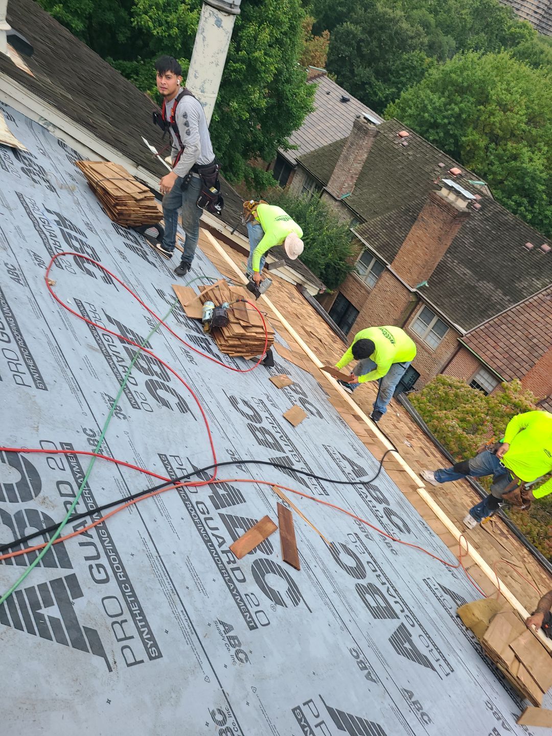 Arlington: Residential Roof Replacement with Perfection CCA-Treated Cedar Shakes by RM Banning, Inc.