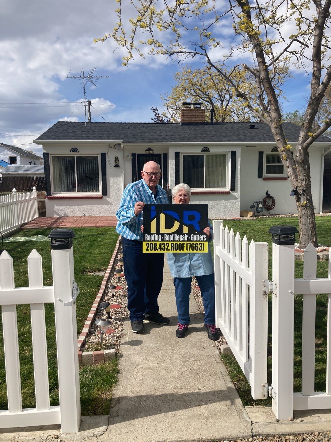 Happy Homeowners from Homedale ID by ID Roofing LLC